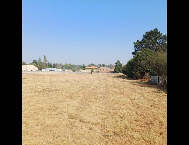 3,852M² VACANT LAND FOR SALE IN HENLEY ON KLIP